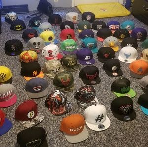 Snapback hats